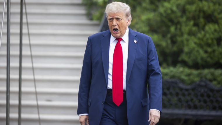 Donald Trump aseguró que por ahora no matarán al líder supremo de Irán.