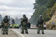 tension en villa mascardi: mapuches reclutan gente para seguir con el avance