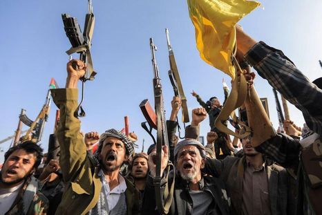 Las fuerzas de Yemen, respaldadas por Arabia Saudita, han tenido dificultades para contener el avance de los hutíes.