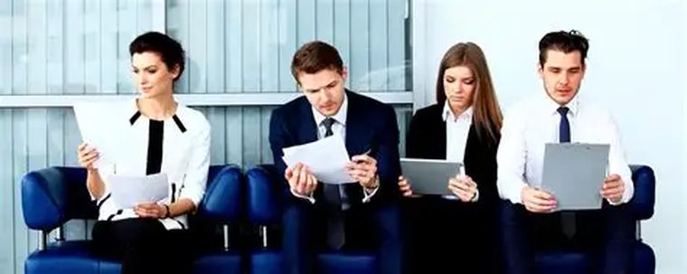Estamos entrando en una etapa distinta: la que pone a la conversación en el centro del futuro del empleo.