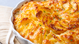 Esta receta de papas gratinadas con crema es la mejor del mundo