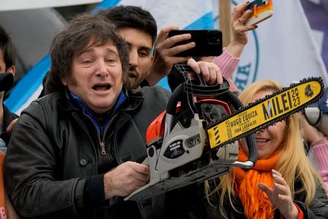 El proceso, considerado el caso testigo de la gestión Milei, prevé una concesión a 30 años y la llegada de capitales internacionales. El proceso, considerado el caso testigo de la gestión Milei, prevé una concesión a 30 años y la llegada de capitales internacionales.