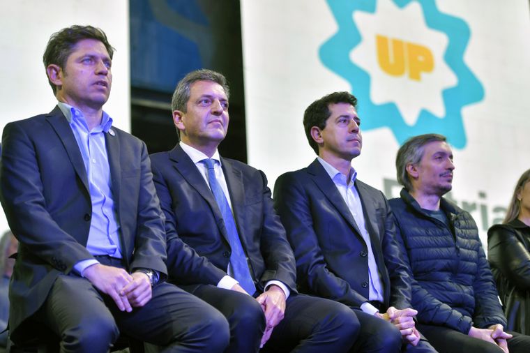 Sergio Massa, Axel Kicillof, Máximo Kirchner y Wado De Pedro, en el debate entre el futuro o la consolidación del pasado. Foto: Telam