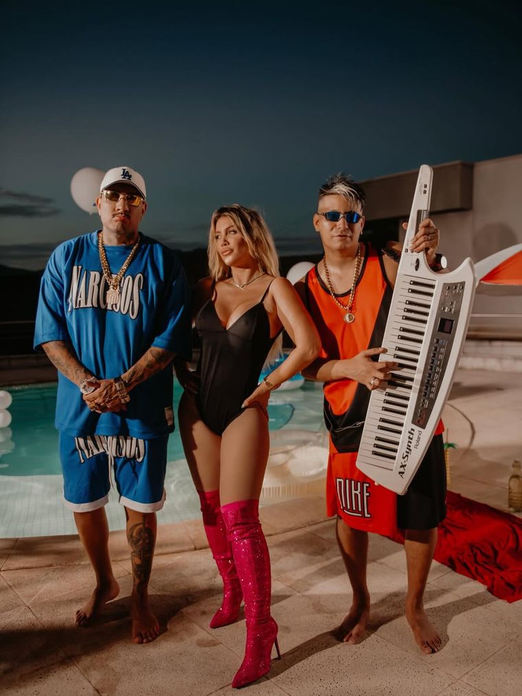 La mediática ignoró las indirectas de Mauro Icardi y se enfocó en la promoción de su nueva música. La mediática ignoró las indirectas de Mauro Icardi y se enfocó en la promoción de su nueva música.