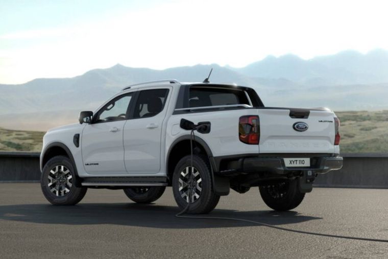Ford Ranger Hybrid 2025