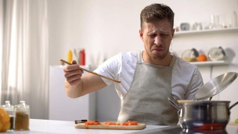 Estos trucos ayudarán a eliminar el exceso de sal. Foto: Archivo