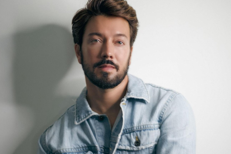 Esto es todo lo que se sabe sobre las nuevas vacaciones de Roger González, ex de Venga la Alegría. Foto: Instagram