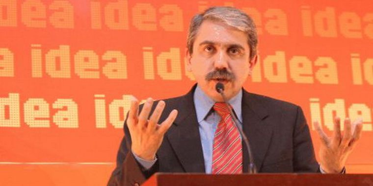 El ministro del interior retiraría la querella contra Carrió si ella se disculpa. Foto: web