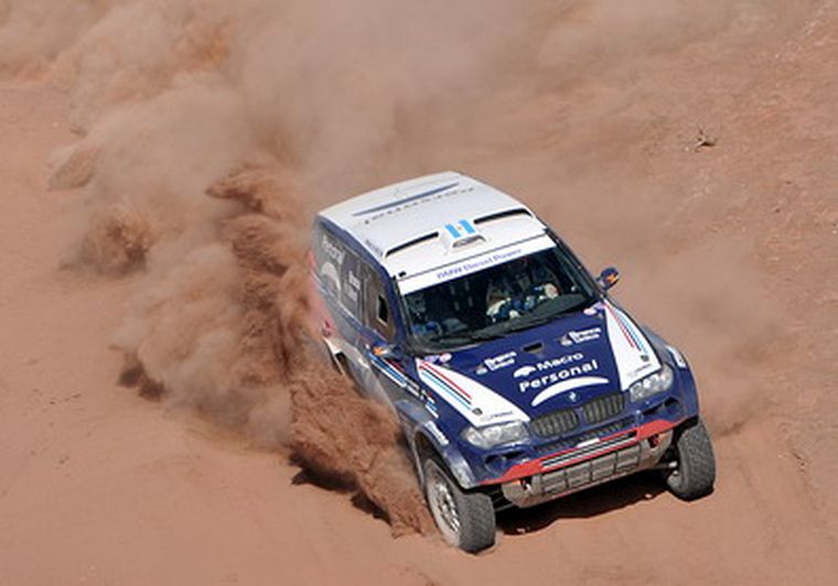 La BMW en acción en la montaña mendocina. Foto: Nacho Gaffuri / MDZ