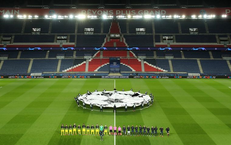 Estadios vacíos, una postal de los últimos días. EFE Foto: EFE