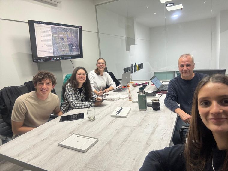 Ambas iniciativas promueven datos abiertos y participación comunitaria para fortalecer la adaptación de Mendoza al cambio climático.