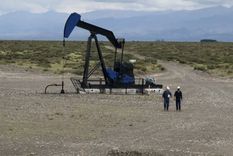 El Gobierno prorrogó la concesión de un área petrolera por 10 años.