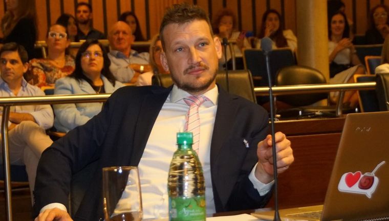 El juicio se llevará a cabo en el Tribunal Penal 1 de la Primera Circunscripción Judicial.  Foto: Facebook Germán Kiczka