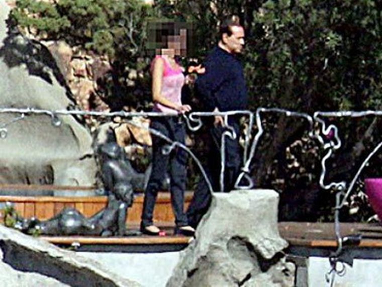 Las fiestas de Berlusconi, siguen dando que hablar. Foto: Gentileza El País