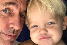 ¡pura ternura! mirko celebra el cumpleanos de su papa