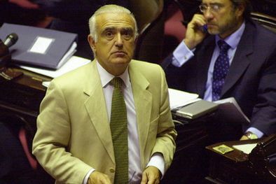 MDZol | Carlos Ruckauf abrió fuego contra Solá. Foto: NA