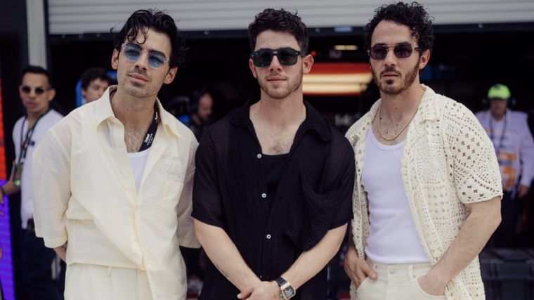 Las entradas para ver a la banda saldrán a la venta a principios de marzo con beneficios exclusivos. Las entradas para ver a la banda saldrán a la venta a principios de marzo con beneficios exclusivos.