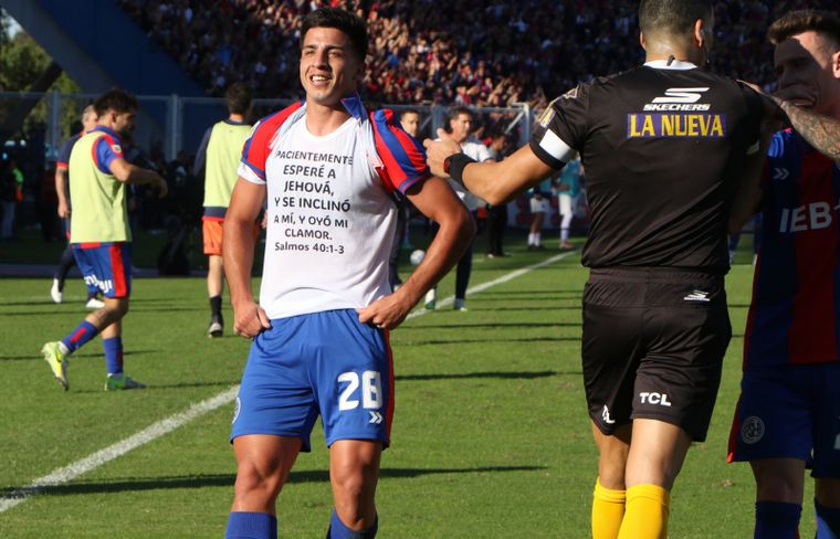 La postura que tomó San Lorenzo ante el interés de Boca por Alexis Cuello. Foto: FotoBaires
