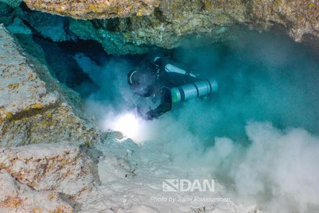 Las fotos de la cueva fueron difundidas por Divers Alert Network Europe. Las fotos de la cueva fueron difundidas por Divers Alert Network Europe.