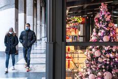 con su plan navideno, italia buscara frenar la tercera ola del covid