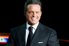 Luis Miguel ha enamorado a un sinfín de jóvenes modelos y artistas a lo largo de su vida.