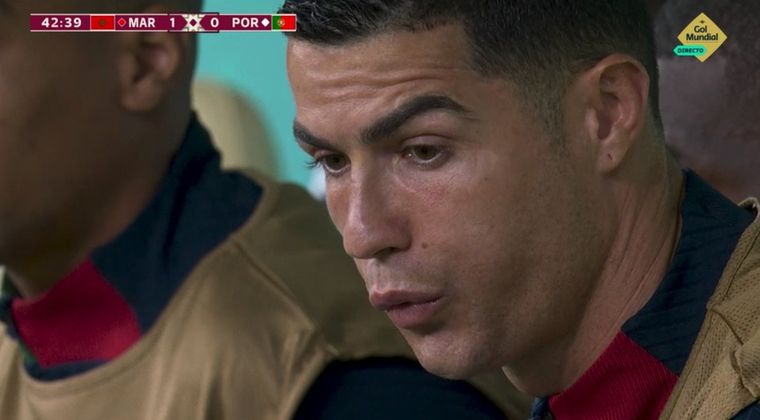 La reacción de Cristiano Ronaldo tras el gol de Marruecos.