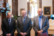 Alberto Fernández junto a directivos de la empresa francesa Eramet