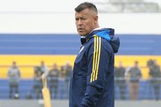 Jorge Almirón arma el once para jugar con Racing. Foto: @BocaJrsOficial Jorge Almirón arma el once para jugar con Racing. Foto: @BocaJrsOficial