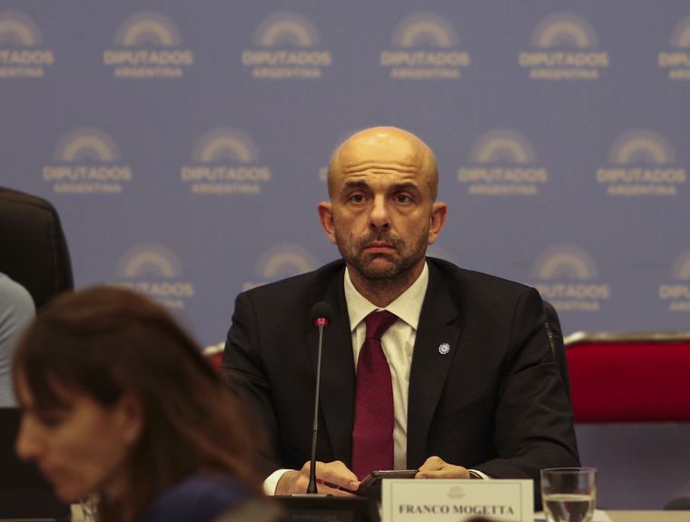 Luego de su salida del gobierno de Milei, el exsecretario de Transporte del Gabinete de Javier Milei, Franco Magetta no descarta ser candidato libertario en Córdoba. Foto: NA