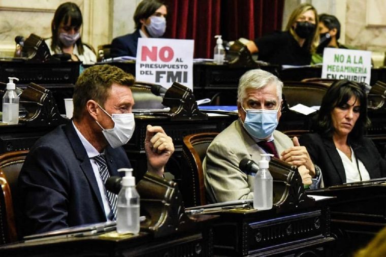 Los diputados Carlos Gutiérrez, Natalia de la Sota e Ignacio García Aresca Foto: Twitter @CórdobaFederal