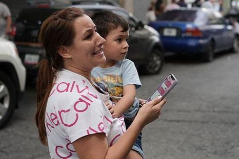 Los celulares alertaron a millones de venezolanos sobre lo que ocurría.