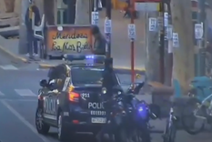 El procedimiento en el cruce de avenida Godoy Cruz y calle 9 de Julio. Foto: Captura de video.