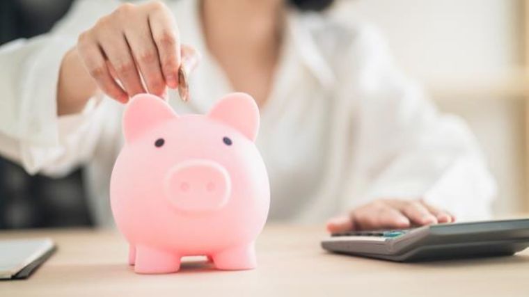 Al conmemorar esta fecha, se hace un llamado a cada persona a reflexionar sobre su situación económica y considerar formas de mejorarla Foto: Shutterstock