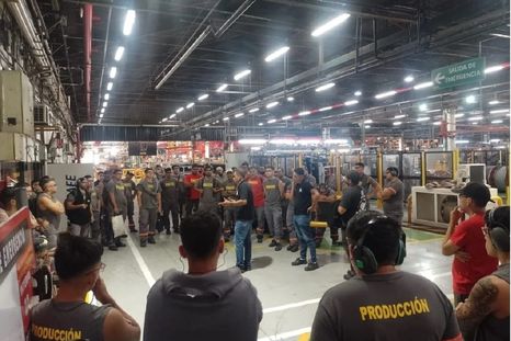 Comenzó el paro en las plantas Foto: Archivo