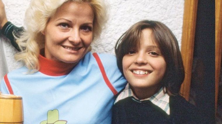 Luis Miguel y su mamá Foto: Archivo