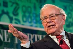 A pesar del paso de los años, el multimillonario Warren Buffett sigue una referencia en el mundo de los negocios a nivel global. Foto: CNBC - www.cnbc.com