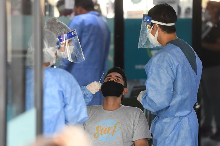 La prueba se realizará en 16 centros de Argentina y en 20 países. Foto: Télam