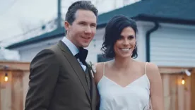 El dentista Spencer Tepe, de 37 años, y su esposa, Monique Tepe, de 39 El dentista Spencer Tepe, de 37 años, y su esposa, Monique Tepe, de 39