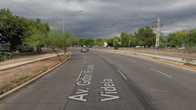 La peligrosa curva de la Costanera donde se produjo el accidente fatal de este viernes. La peligrosa curva de la Costanera donde se produjo el accidente fatal de este viernes.