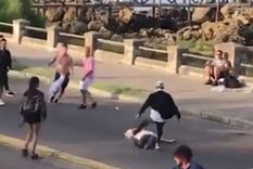 argentinos y uruguayos, a las pinas a la salida de un boliche de piriapolis