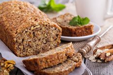 Pan de avena y nuez Una receta simple y en pocos pasos de pan de avena para hacer en minutos. Foto: Shutterstock