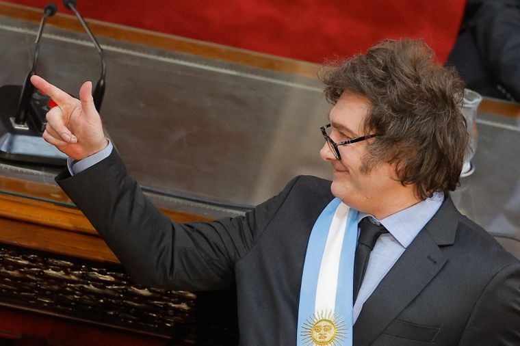 Javier Milei prepara su discurso para una nueva apertura de sesiones ordinarias.