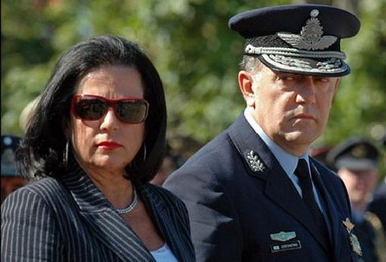 La ministra Garre en la mira del diario de Fontevecchia.