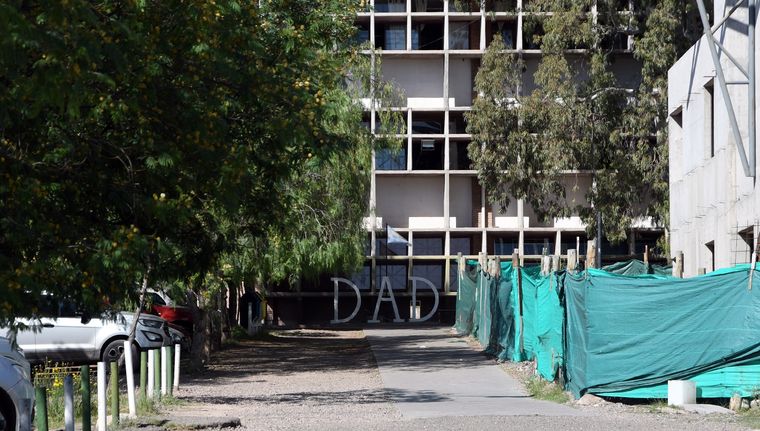 Las escuelas de la UNCuyo también suspenden las clases de este martes