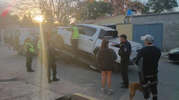 La Toyota Hilux del joven conductor aprehendido fue secuestrada tras el accidente en Las Heras.&nbsp;