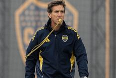 Claudio Úbeda, DT de Boca Juniors, recupera dos jugadores de mucha jerarquía para el partido más importante del año. 