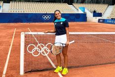 Lourdes Carle se impuso 6-0 y 6-0 en la primera ronda de París 2024. Foto: @lourdescarle Lourdes Carle se impuso 6-0 y 6-0 en la primera ronda de París 2024. Foto: @lourdescarle