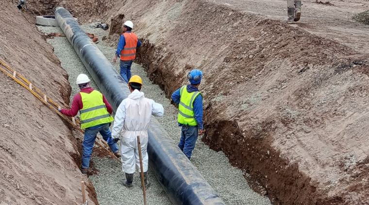 Los operarios trabajan 24 horas en el Acceso Sur.&nbsp;