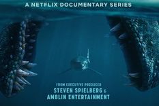 Morgan Freeman pone su icónica voz para narrar el ascenso y la caída de los gigantes. Morgan Freeman pone su icónica voz para narrar el ascenso y la caída de los gigantes.