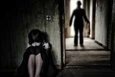Víctima Si bien los vecinos sospechaban, la niña debió soportar abusos durante un largo tiempo.